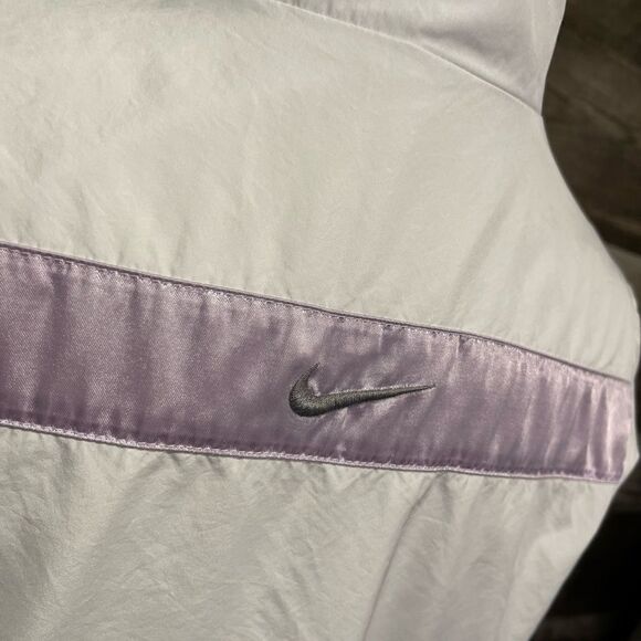 Nike  white tennis jacket with purple stripe - M - Picture 7 of 9